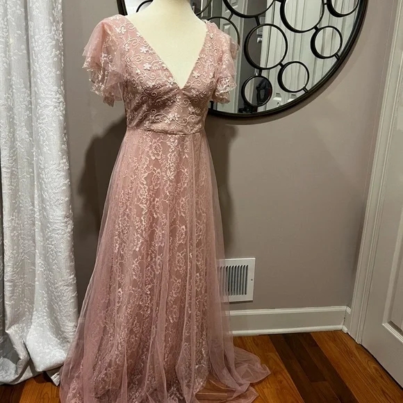 open lace back dress Maxi Dress Pink - Sugar And Spice main image 1